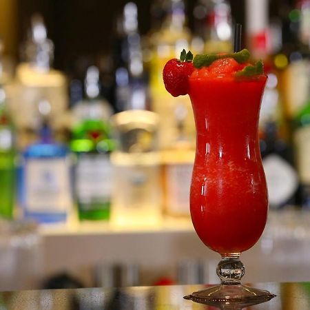 קריקמקרוס The Shirley Arms Hotel מראה חיצוני תמונה