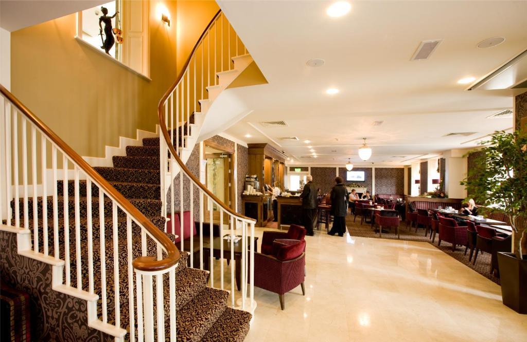 קריקמקרוס The Shirley Arms Hotel מראה חיצוני תמונה