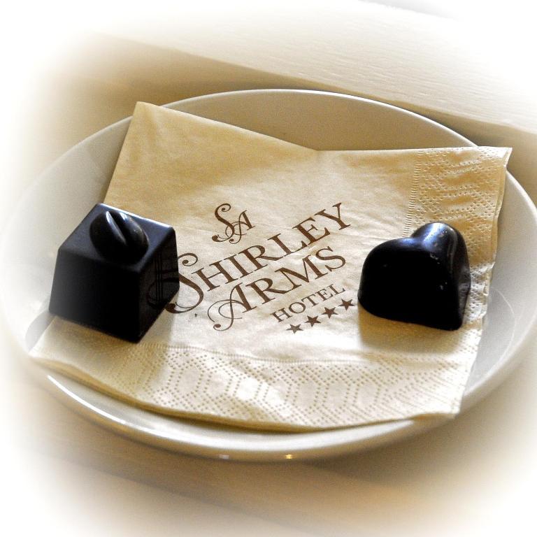 קריקמקרוס The Shirley Arms Hotel מראה חיצוני תמונה