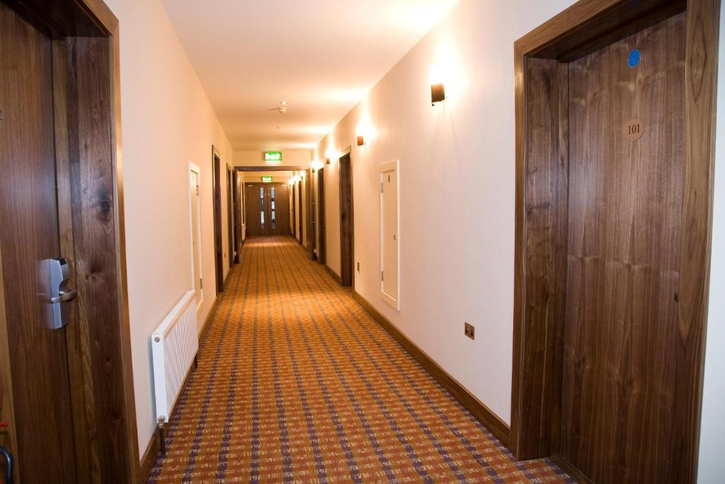 קריקמקרוס The Shirley Arms Hotel חדר תמונה